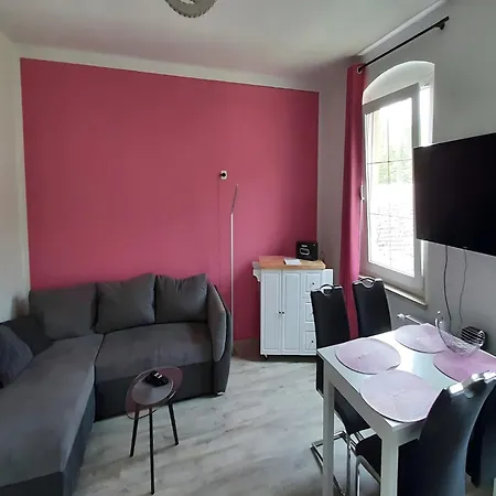 Lakeside Comfort With Garden, Cleaning Included