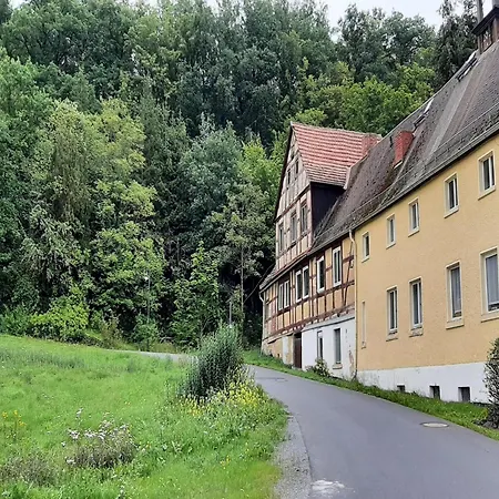 Apartment Lakeside Comfort With Garden, Cleaning Included *