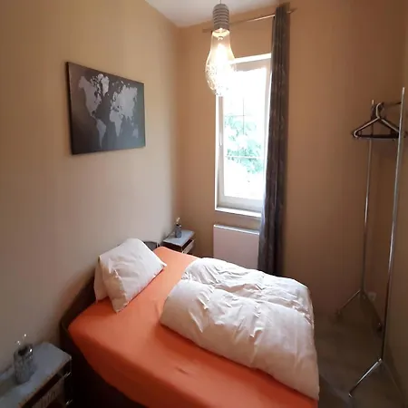 Lakeside Comfort With Garden, Cleaning Included Apartment *